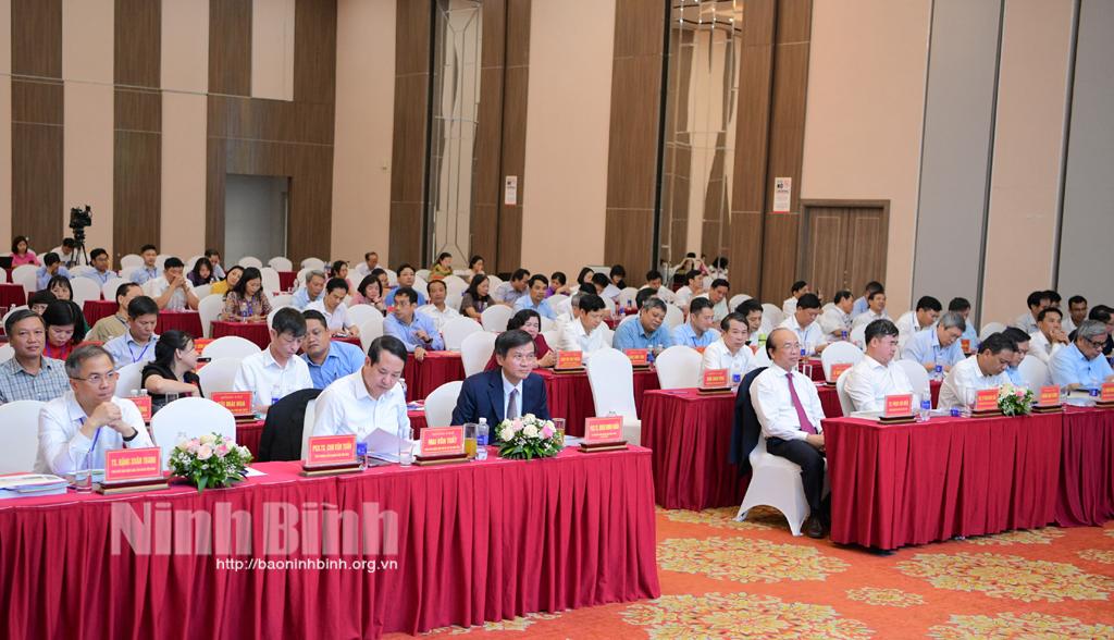 Tổng kết Hội thảo khoa học "Định dạng bản sắc Ninh Bình gắn với xây dựng thương hiệu địa phương"