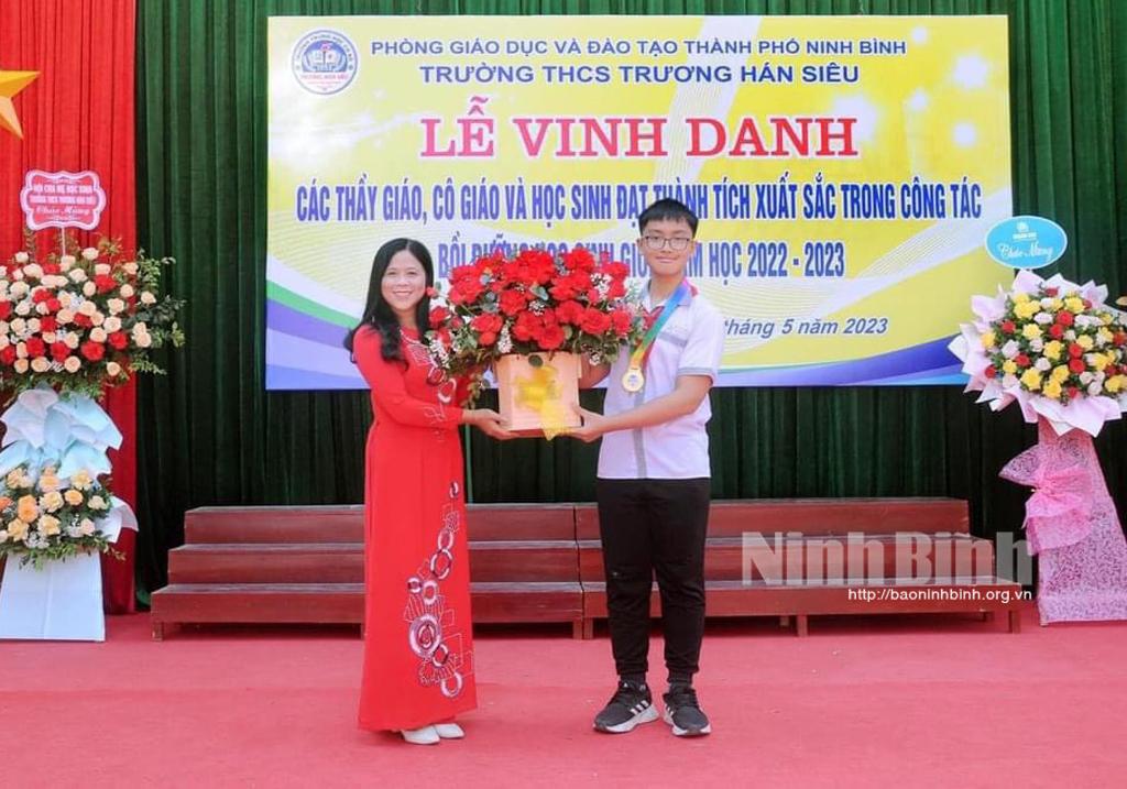 Nguyễn Khánh Phúc: Cậu học trò tài năng của Trường THCS Trương Hán Siêu