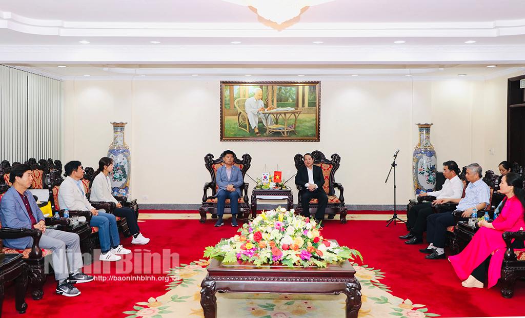 Đoàn đại biểu Hội đồng thành phố Asan, Hàn Quốc thăm và làm việc tại tỉnh Ninh Bình