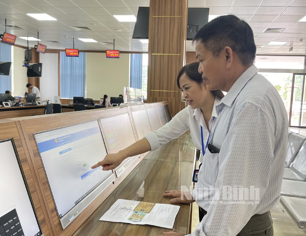 Đẩy mạnh khai thác dữ liệu Quốc gia về dân cư trong giải quyết dịch vụ điện