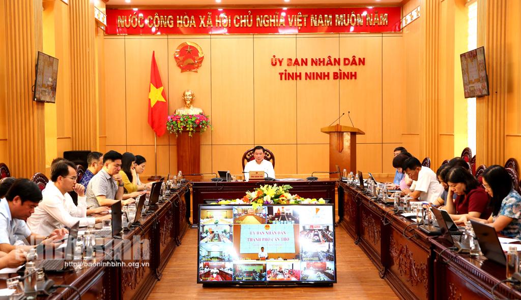 Hội nghị trực tuyến của Chính phủ lấy ý kiến về dự thảo Báo cáo Chính phủ về kết quả rà soát hệ thống văn bản quy phạm pháp luật