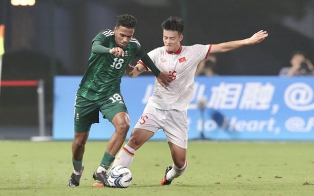 HLV Hoàng Anh Tuấn: Tiếc nuối khi Olympic Bóng đá Nam Việt Nam bị loại