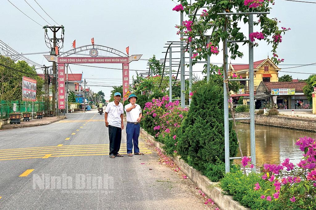 Công bố kết quả xây dựng nông thôn mới nâng cao huyện Yên Khánh