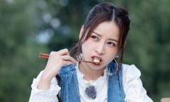 Chi Pu mở quán phở Việt ở Thượng Hải, fan Trung Quốc nô nức ủng hộ