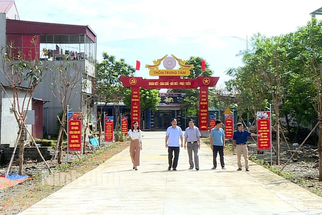 Đồng Phong thực hiện "Lấy dân làm gốc"