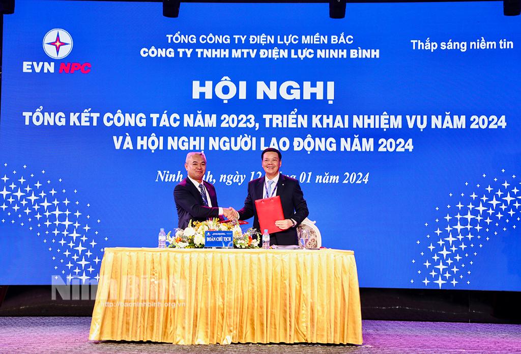 Năm 2023, sản lượng điện thương phẩm của PC Ninh Bình đạt gần 2.500 triệu kWh