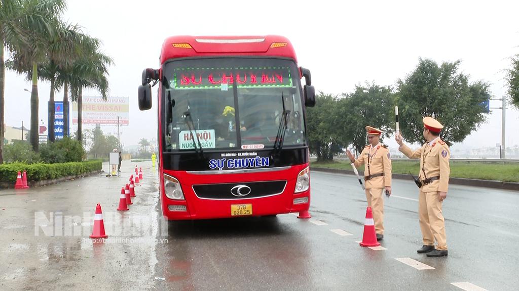 Đồng bộ các giải pháp đảm bảo trật tự ATGT dịp Tết Nguyên đán Giáp Thìn 2024