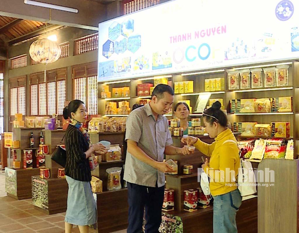 Nông dân Ninh Bình tích cực hưởng ứng Cuộc vận động "Người Việt Nam ưu tiên dùng hàng Việt Nam"