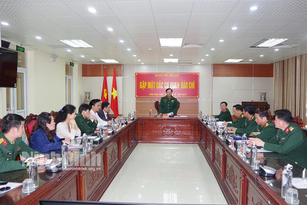 Bộ Chỉ huy Quân sự tỉnh gặp mặt các cơ quan báo chí