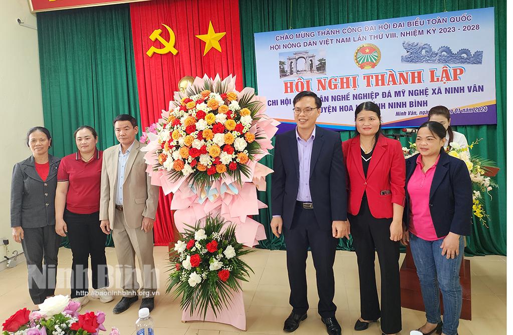 Thành lập Chi hội Nông dân nghề nghiệp đá mỹ nghệ xã Ninh Vân