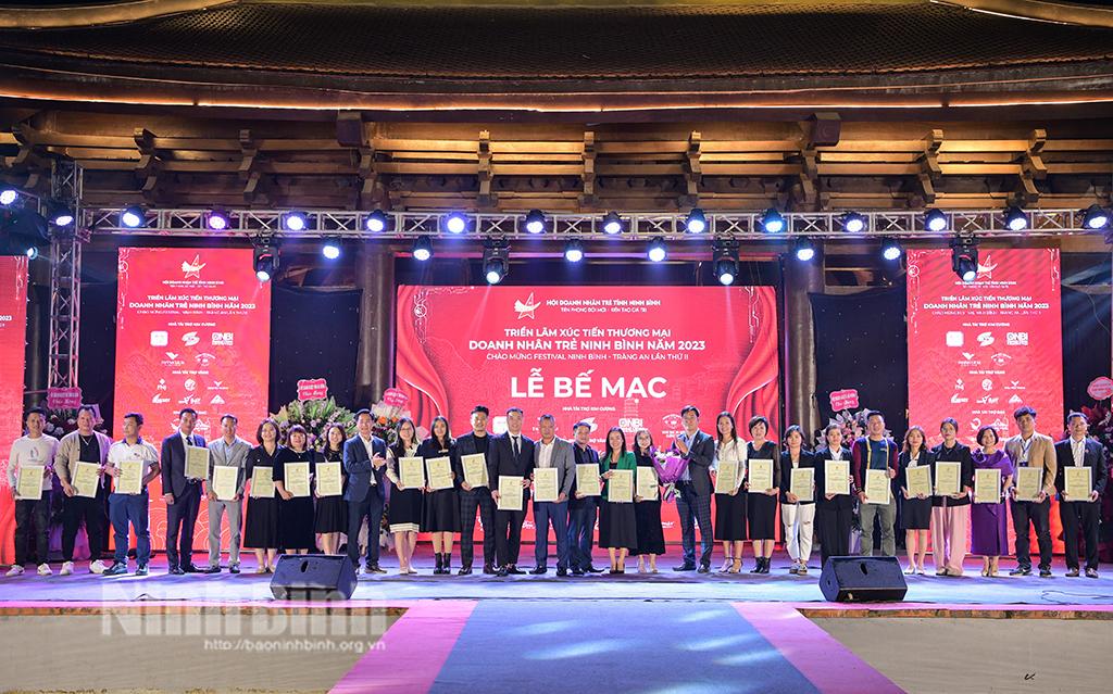 Bế mạc Triển lãm Xúc tiến thương mại doanh nhân trẻ Ninh Bình lần thứ 2