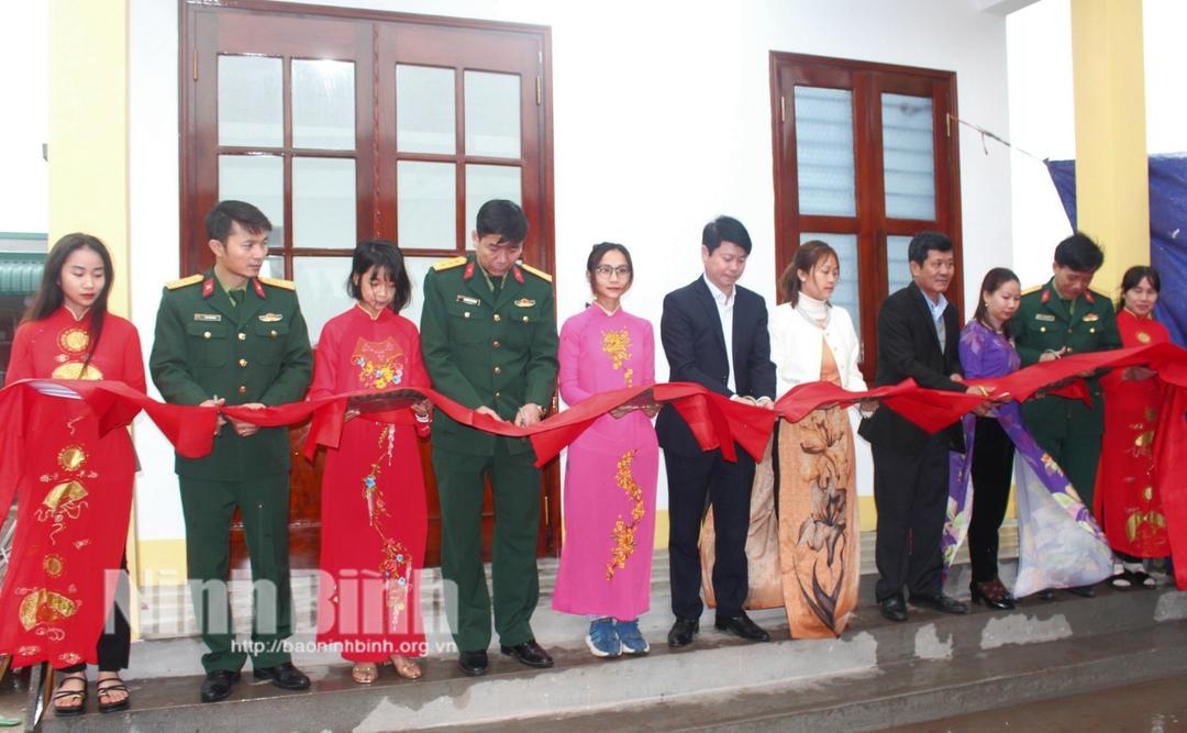 Khánh thành nhà tình nghĩa tặng gia đình liệt sỹ