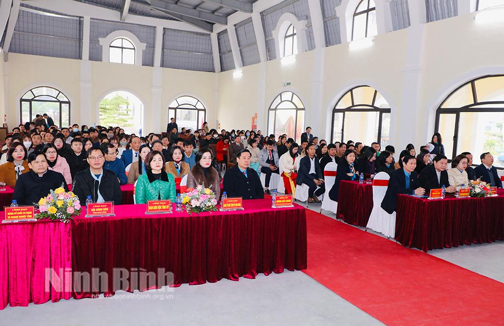 Biểu dương 94 đảng viên là công nhân lao động tiêu biểu