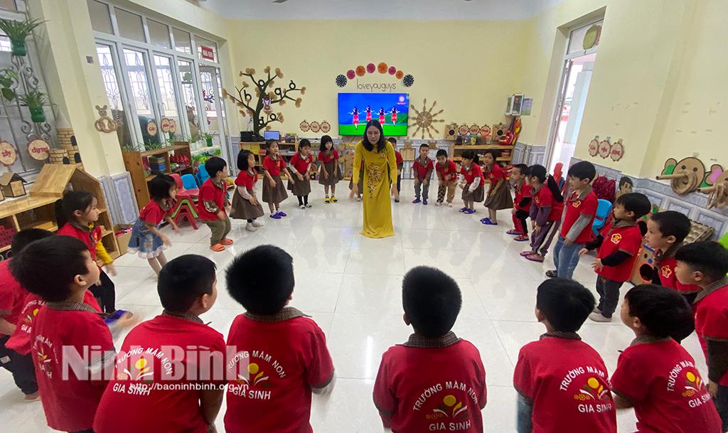 Sở GD&ĐT chỉ đạo các nhà trường chủ động cho học sinh nghỉ học do thời tiết rét đậm, rét hại