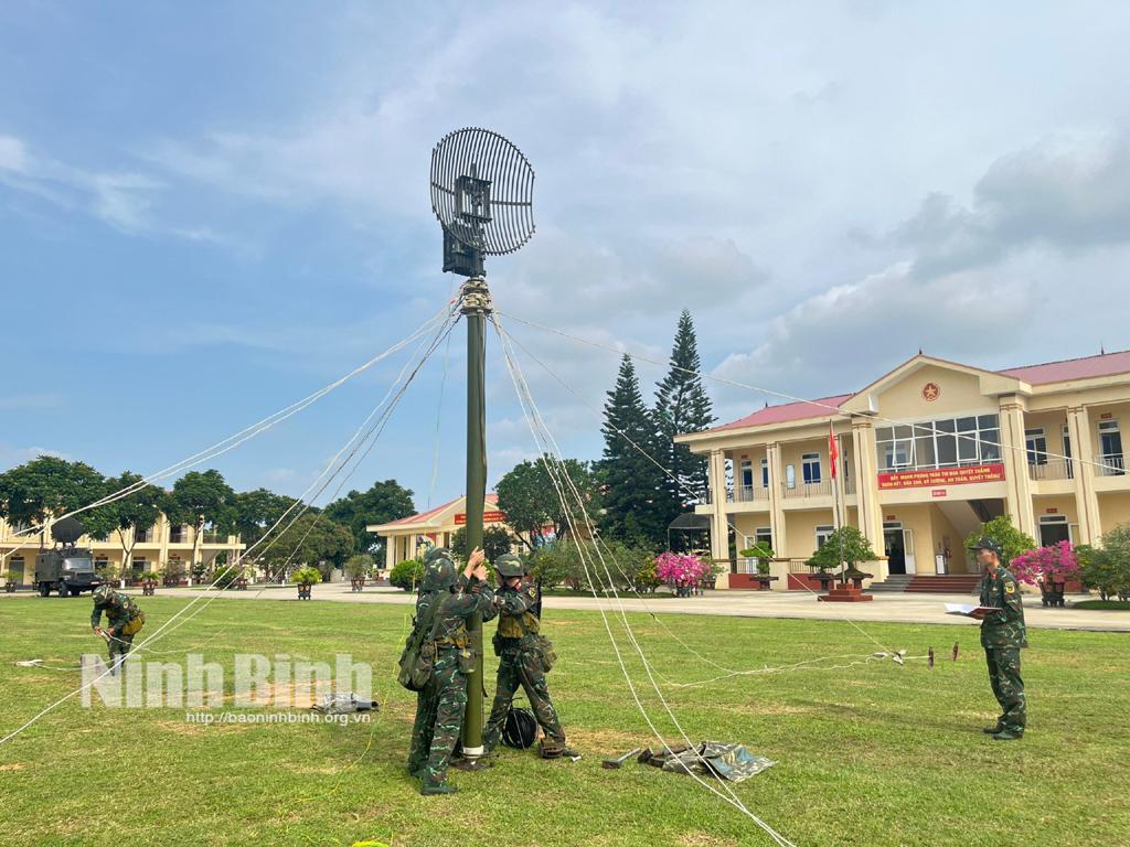 Trung đoàn Thông tin 140: Xây dựng đội ngũ cán bộ, nhân viên đáp ứng yêu cầu nhiệm vụ trong tình hình mới