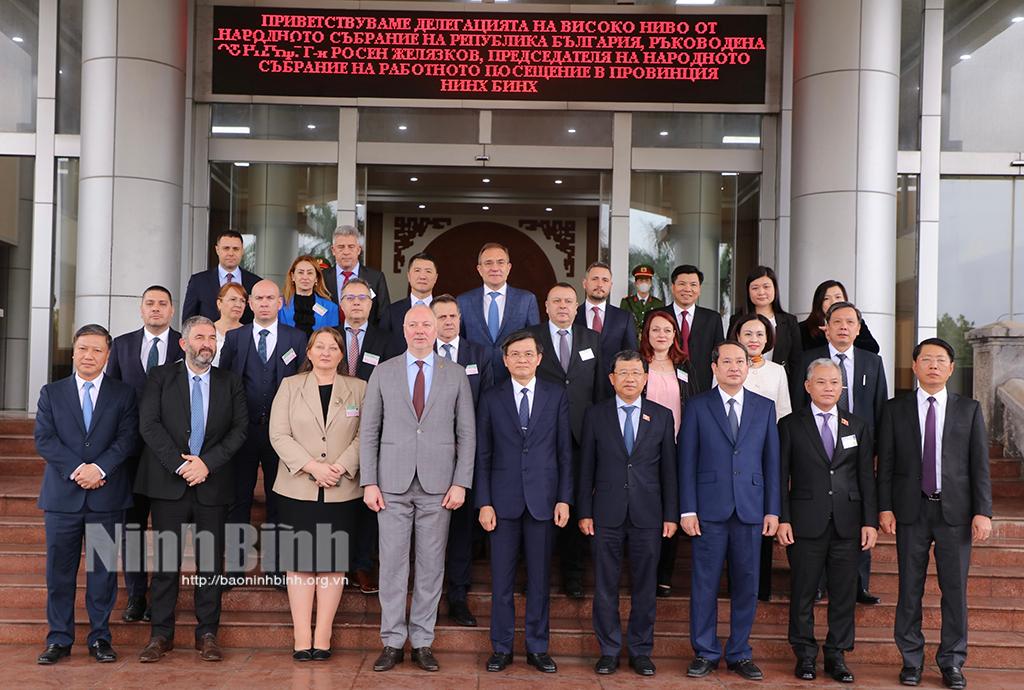 Đoàn đại biểu cấp cao Quốc hội Bulgaria thăm và làm việc tại Ninh Bình