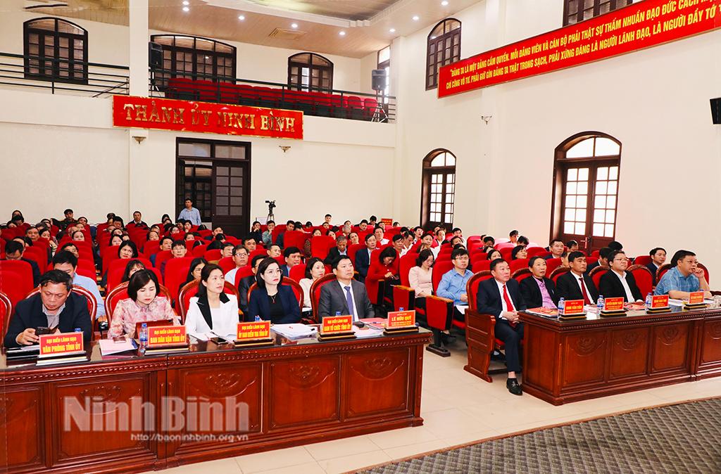Thành ủy Ninh Bình triển khai nhiệm vụ trọng tâm năm 2024