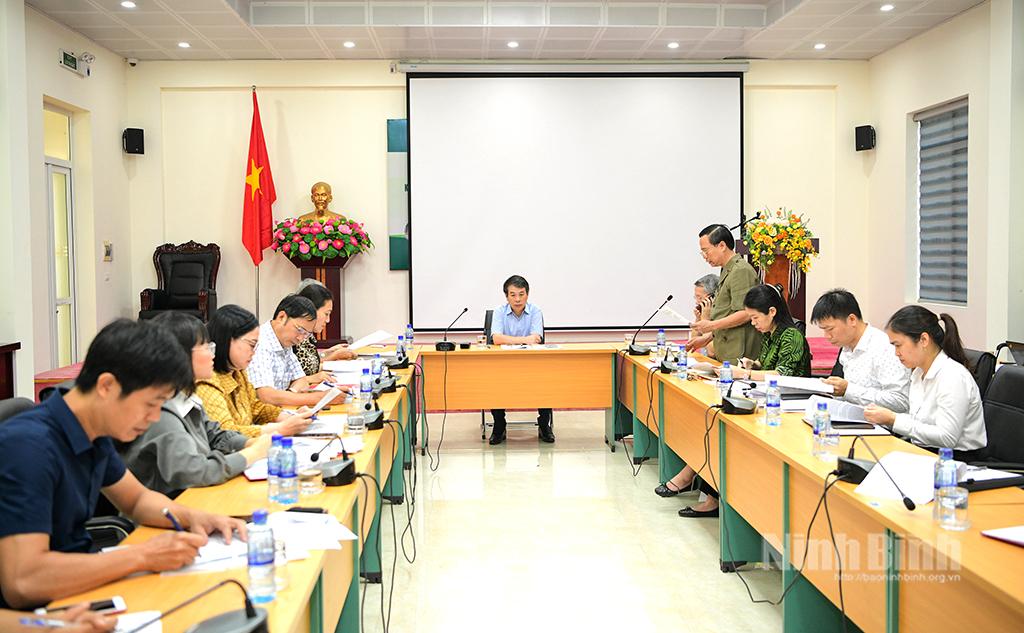 Đoàn giám sát của HĐND tỉnh làm việc tại Sở Tài nguyên và Môi trường