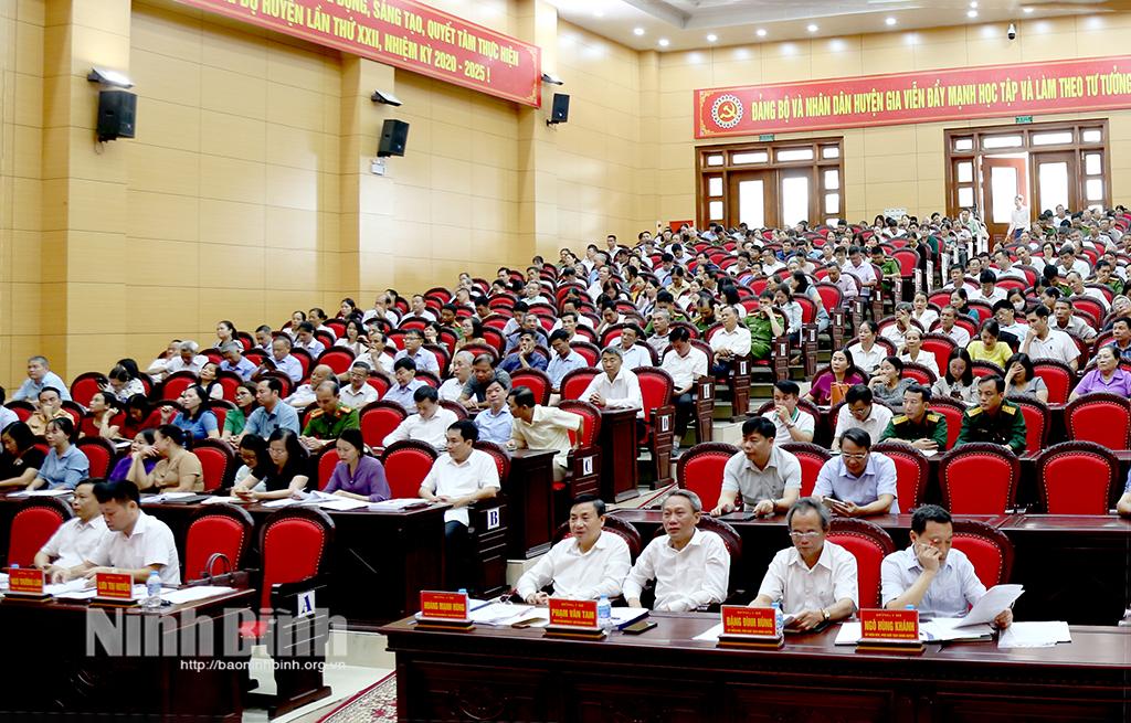 Huyện ủy Gia Viễn quán triệt, triển khai Chỉ thị số 35-CT/TW của Bộ Chính trị và các văn bản về đại hội Đảng các cấp