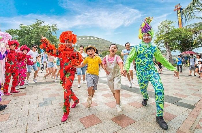 Mẹo săn vé máy bay Tết vi vu Nha Trang cùng Traveloka