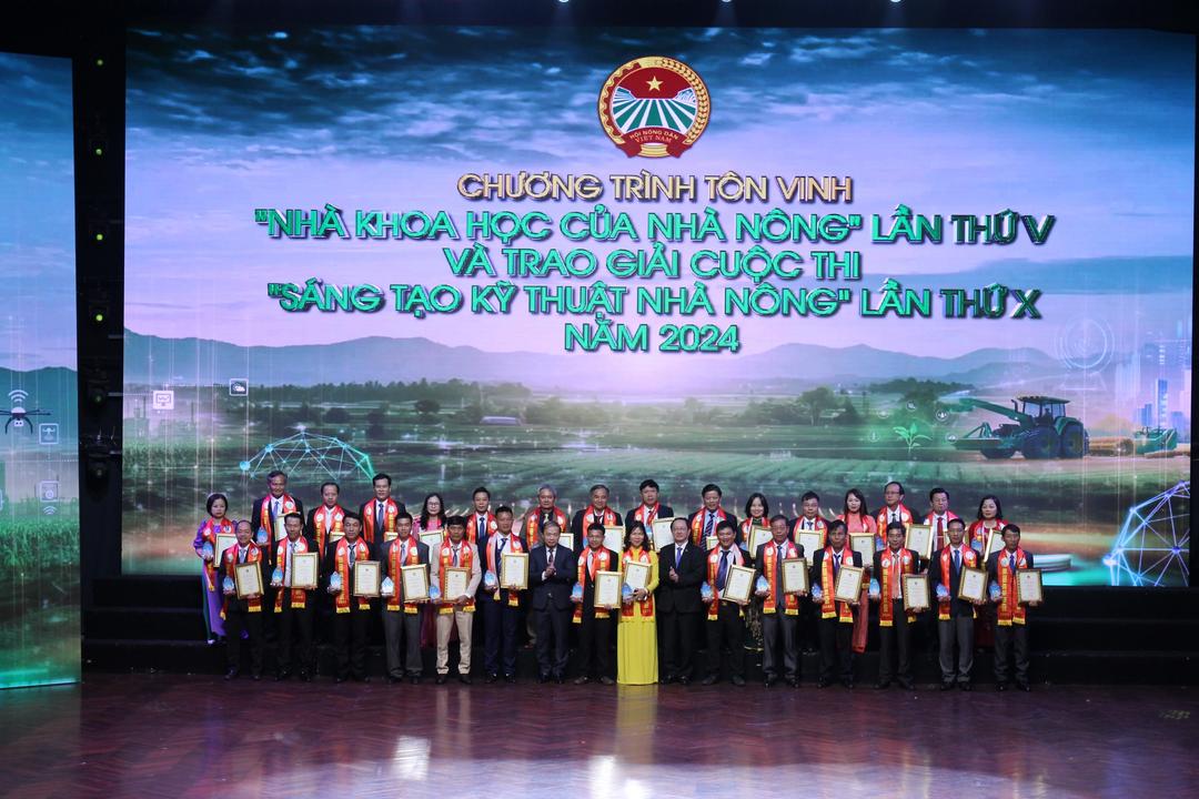 Lễ tôn vinh Nhà khoa học của Nhà nông: Khơi dậy sức sáng tạo trong tầng lớp nông dân