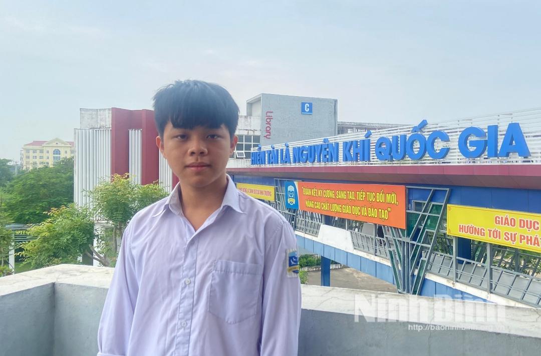 Tự hào 2 lần được nhận giải thưởng từ Quỹ Khuyến học, khuyến tài Đinh Bộ Lĩnh