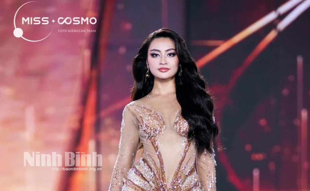Người đẹp Bùi Xuân Hạnh lọt TOP 5 Miss Cosmo 2024