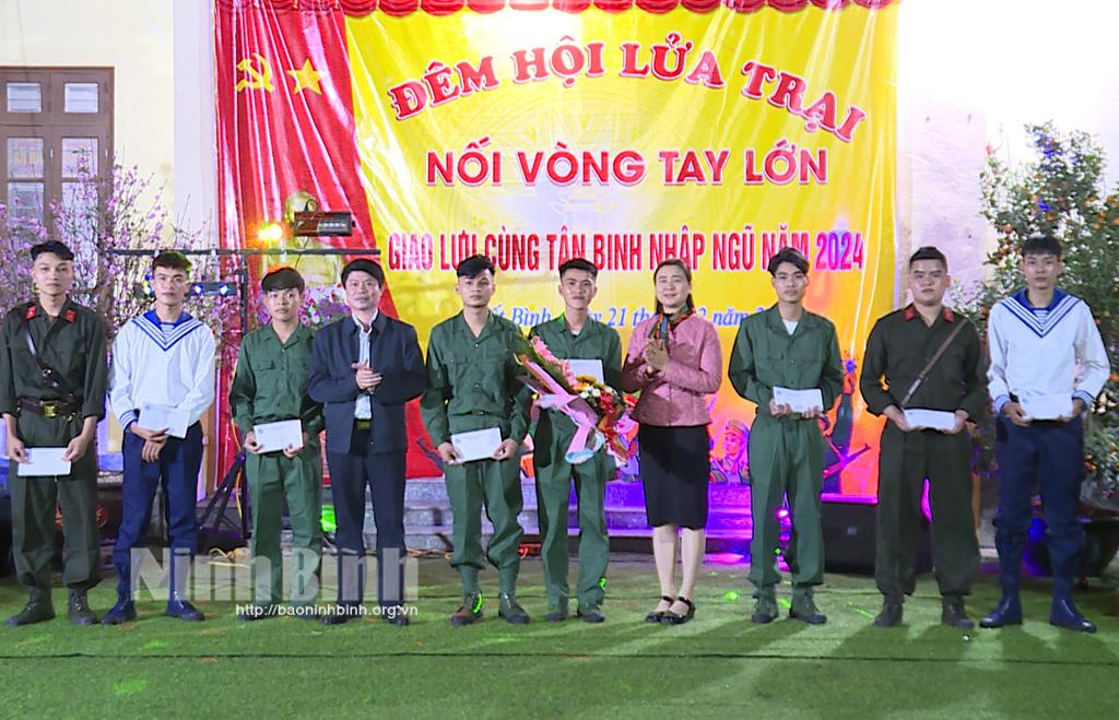 Huyện Kim Sơn tổ chức các hoạt động giao lưu, động viên tân binh lên đường nhập ngũ