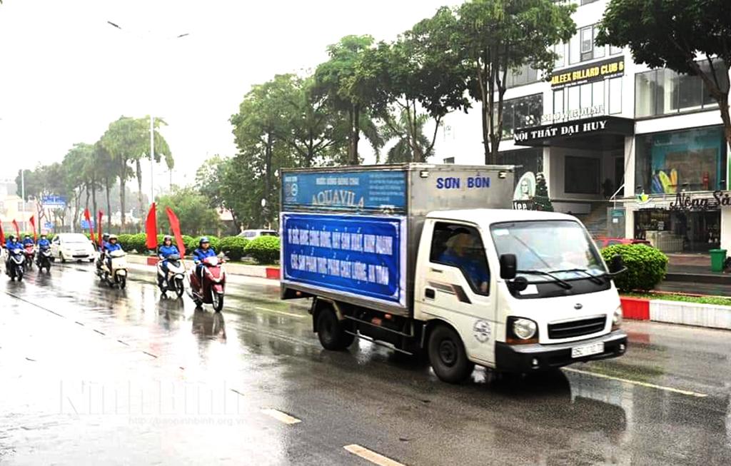 Tuyên truyền lưu động bảo đảm an toàn thực phẩm mùa lễ hội Xuân năm 2024