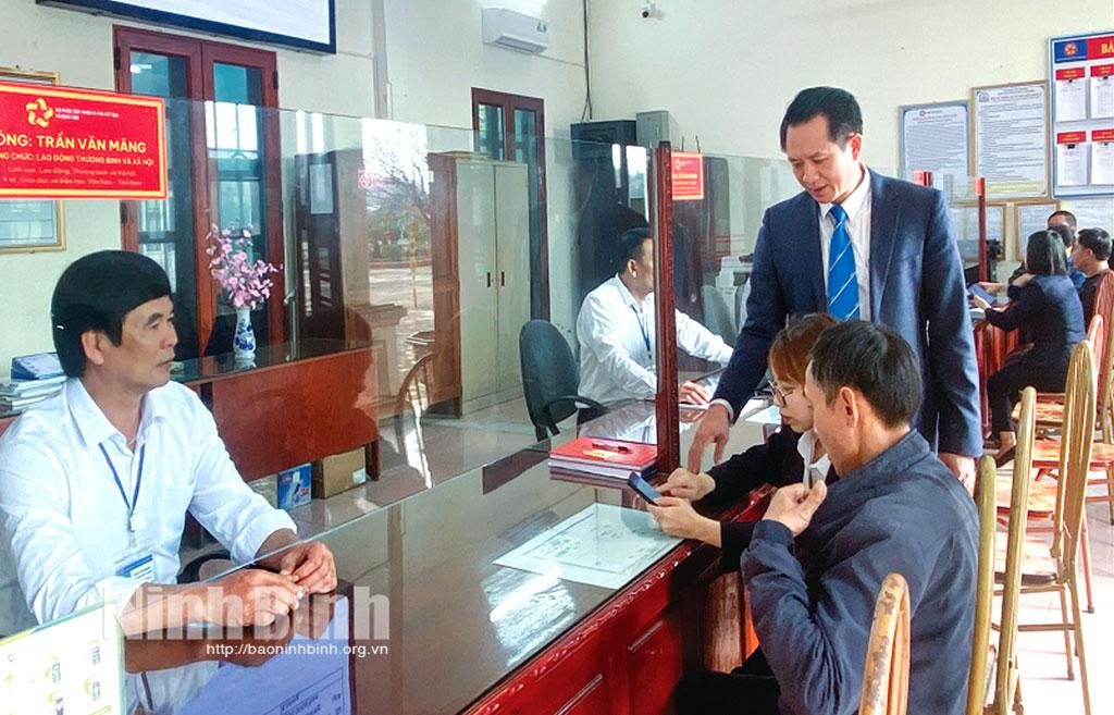 Lấy người dân làm trung tâm trong chuyển đổi số