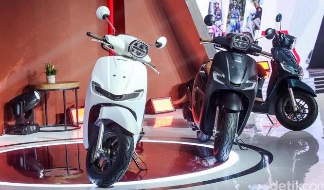 Vừa tung ra đã hút khách mua, Honda Stylo 160 "phả hơi nóng" vào Yamaha Grande