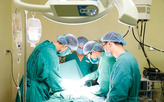 Quy định mới về tiêu chuẩn xét tặng danh hiệu "Thầy thuốc nhân dân", "Thầy thuốc ưu tú"