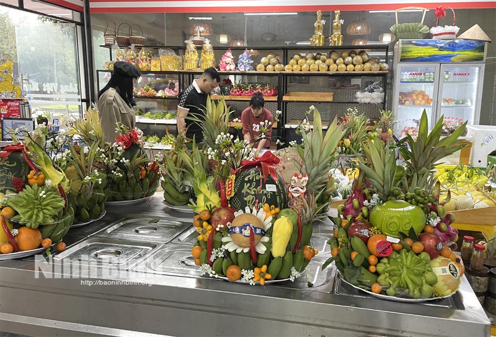 Dịch vụ làm mâm ngũ quả đắt hàng dịp Tết