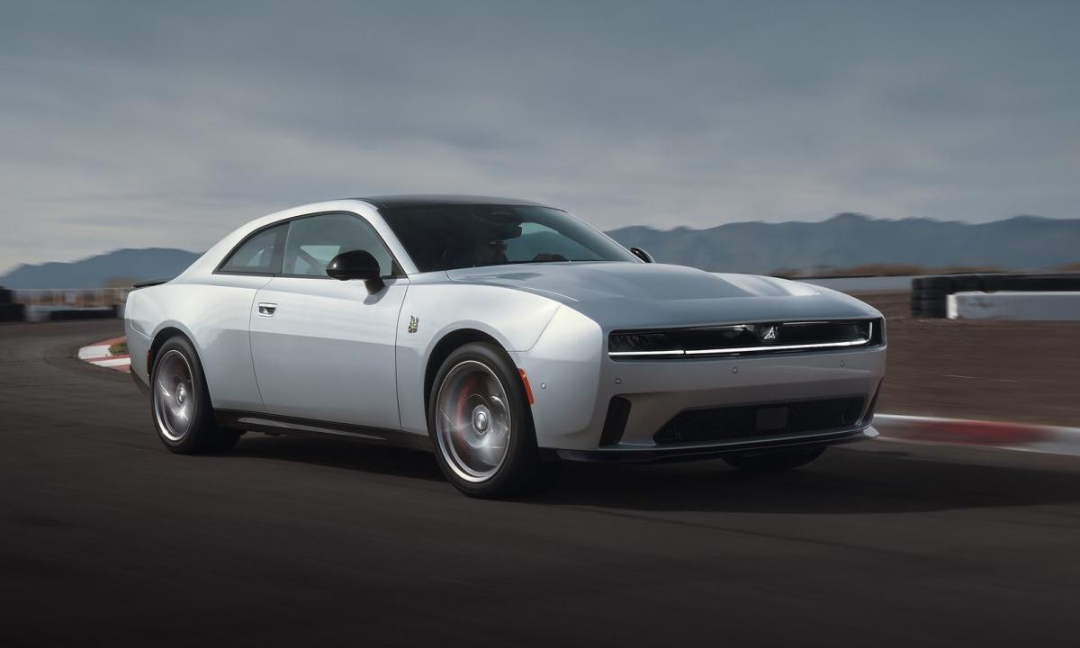 Dodge Charger Daytona 2024 - xe cơ bắp chạy điện