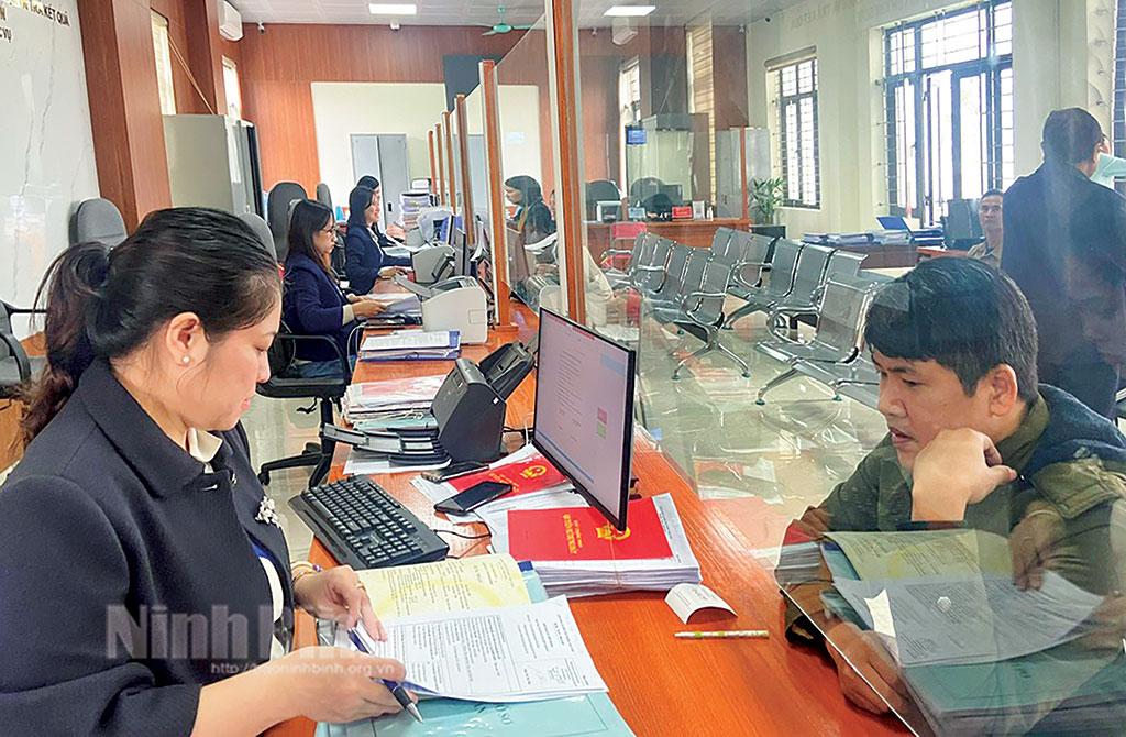 Phát huy vai trò người đứng đầu trong cải cách thủ tục hành chính