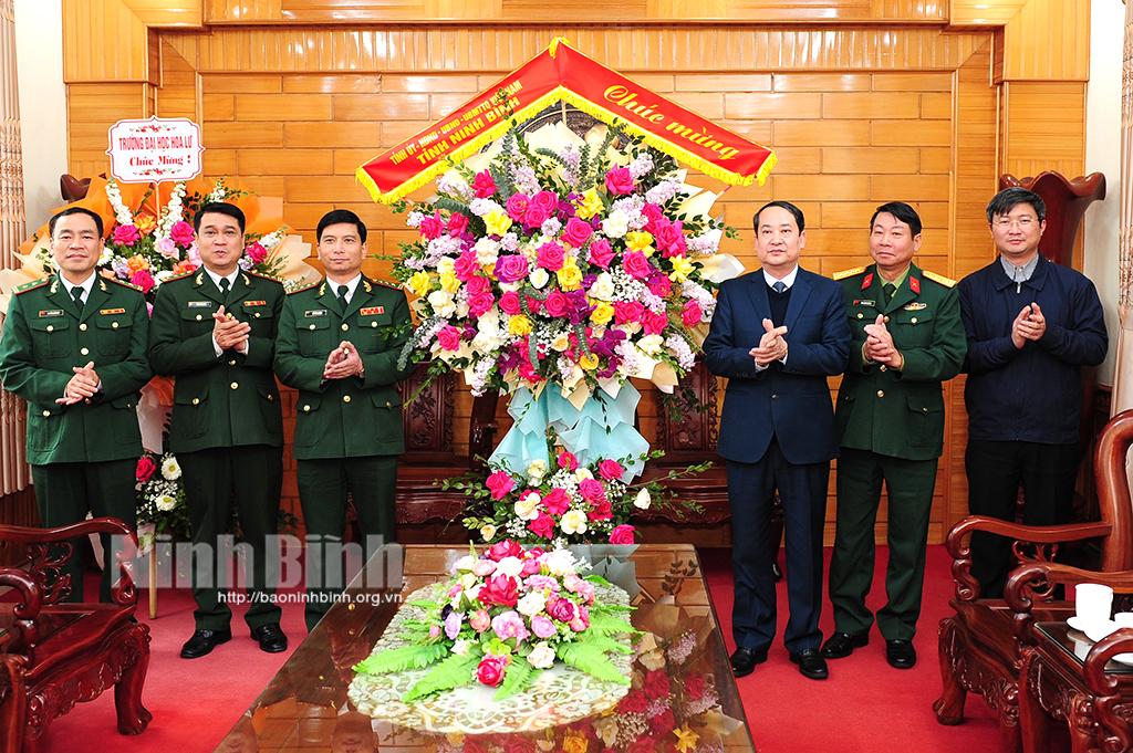 Đồng chí Phó Bí thư Thường trực Tỉnh ủy chúc mừng Bộ Chỉ huy Bộ đội Biên phòng tỉnh nhân ngày truyền thống