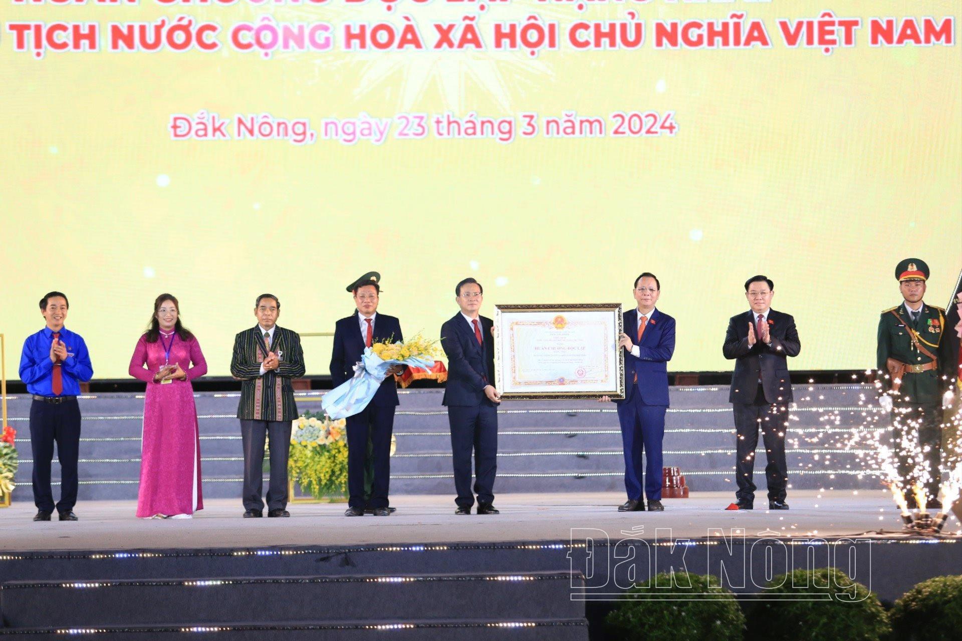 Đắk Nông long trọng tổ chức Lễ kỷ niệm 20 năm Ngày tái lập tỉnh và đón nhận Huân chương Độc lập hạng Nhất