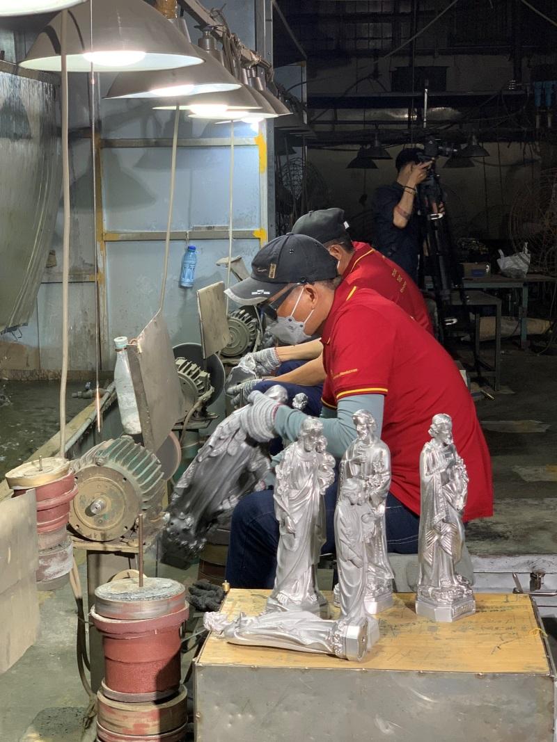 Đơn vị sản xuất đồ đồng Công giáo uy tín, chất lượng