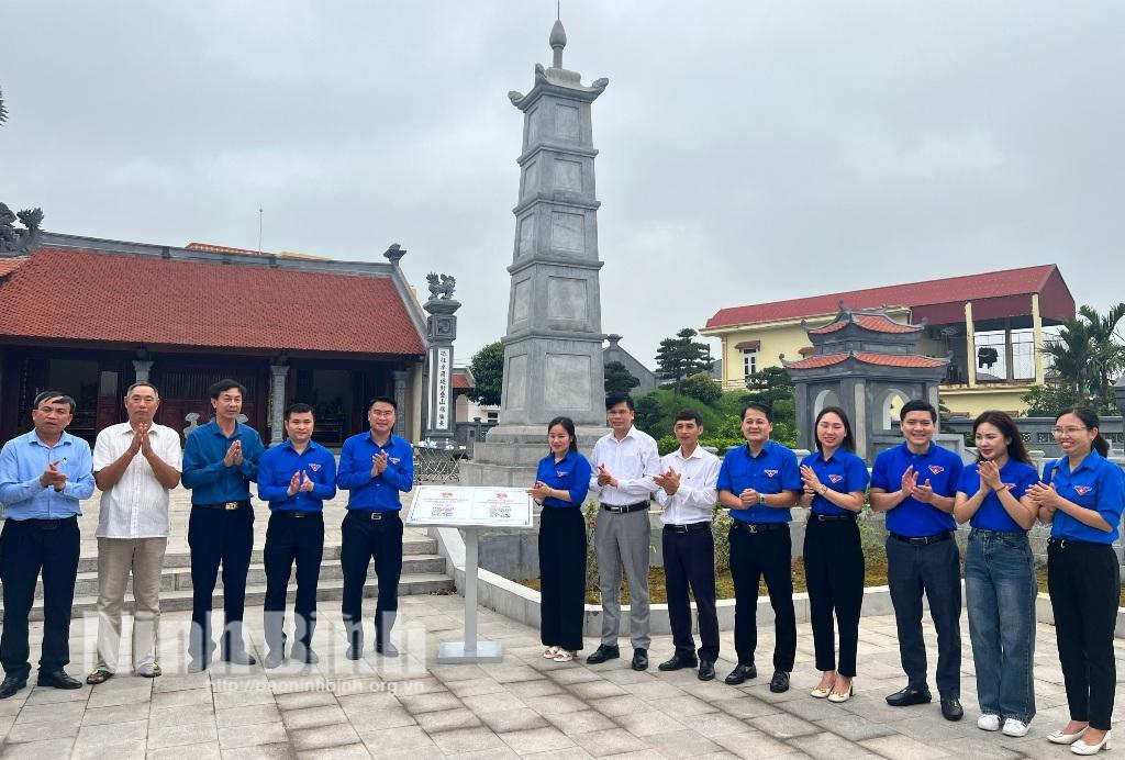 Khánh thành công trình thanh niên "Số hóa di tích lịch sử-văn hóa" tại Yên Khánh