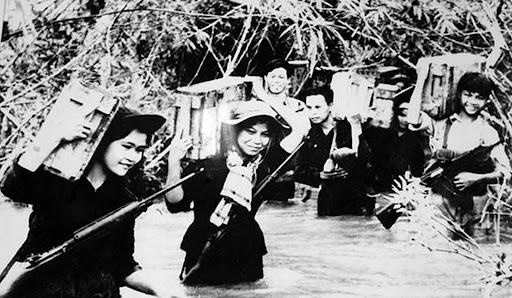 Thủ tục xét tặng, truy tặng "Huy chương Thanh niên xung phong vẻ vang"