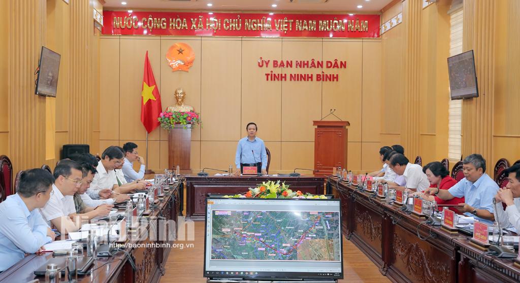 Họp Ban Chỉ đạo triển khai thực hiện Dự án đầu tư xây dựng tuyến đường bộ cao tốc Ninh Bình-Hải Phòng và Dự án mở rộng đường bộ cao tốc Cao Bồ-Mai Sơn