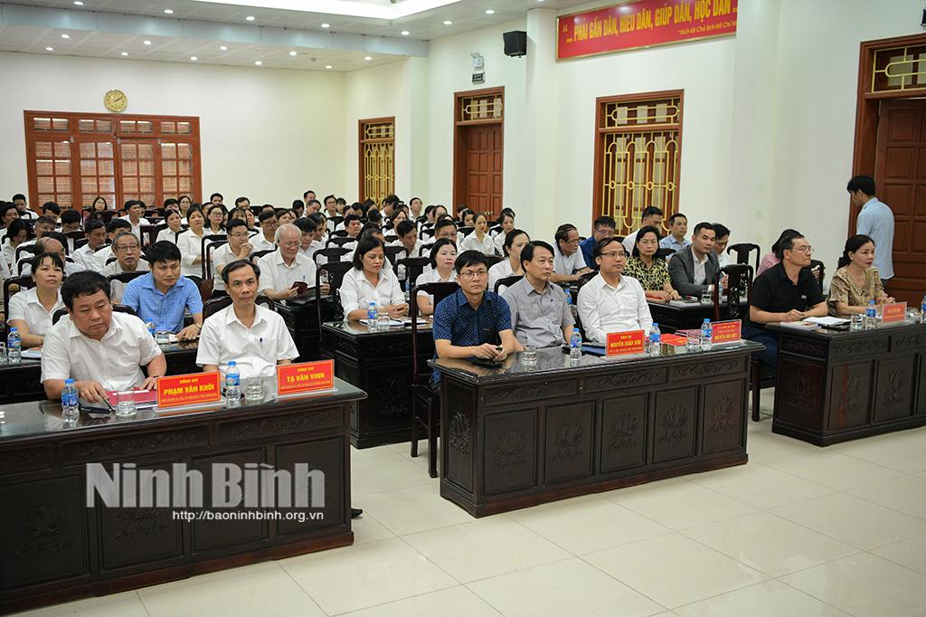 Tập huấn kỹ năng trợ giúp pháp lý trong giải quyết các vụ án dân sự, hành chính liên quan đến đất đai