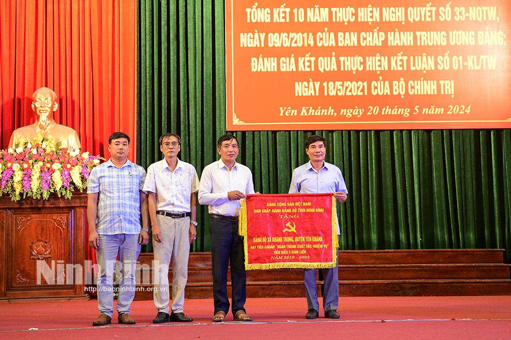 Huyện ủy Yên Khánh tổng kết 10 năm thực hiện Nghị quyết số 33-NQ/TW và đánh giá kết quả thực hiện Kết luận số 01-KL/TW