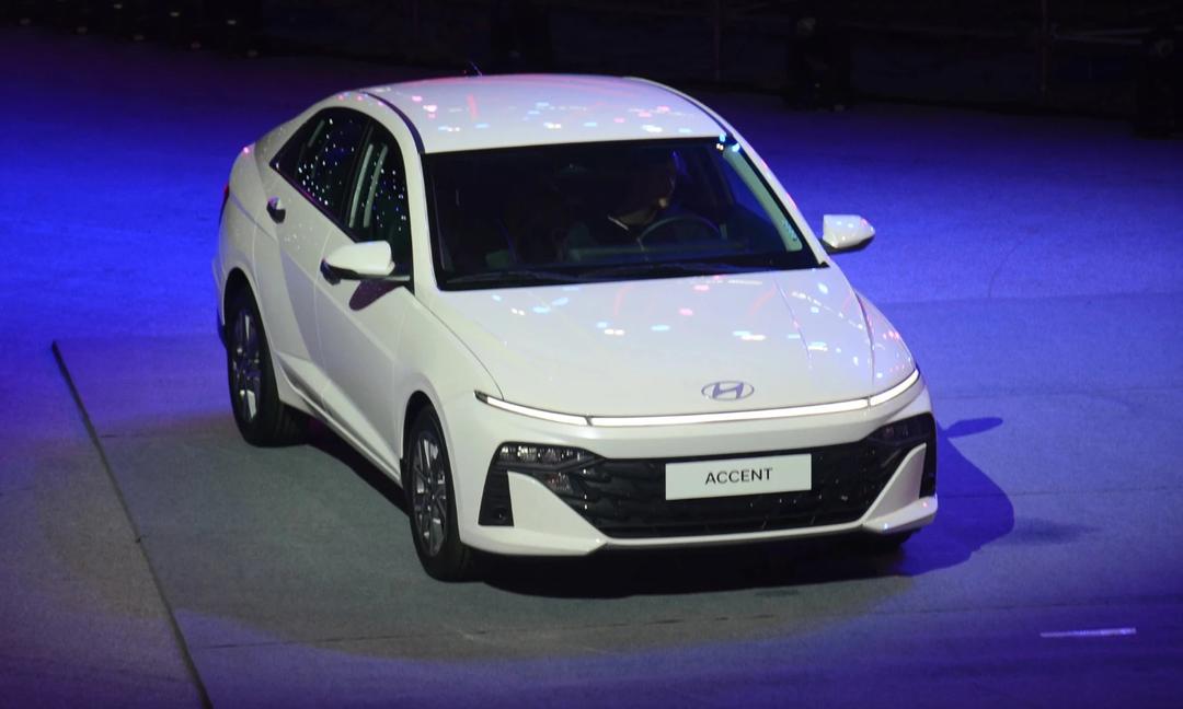 Hyundai Accent thế hệ mới tại Việt Nam có 4 phiên bản, giá từ 439 triệu đồng