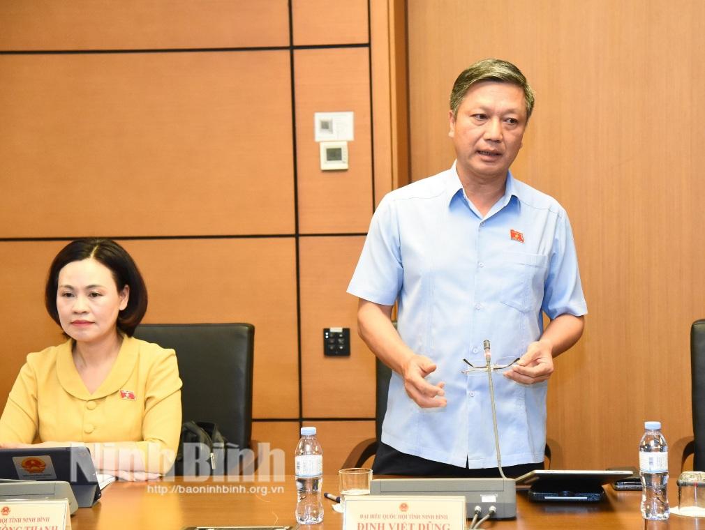 Kỳ họp thứ 7, Quốc hội khóa XV: Đại biểu Quốc hội tỉnh thảo luận ở tổ về một số dự thảo nghị quyết