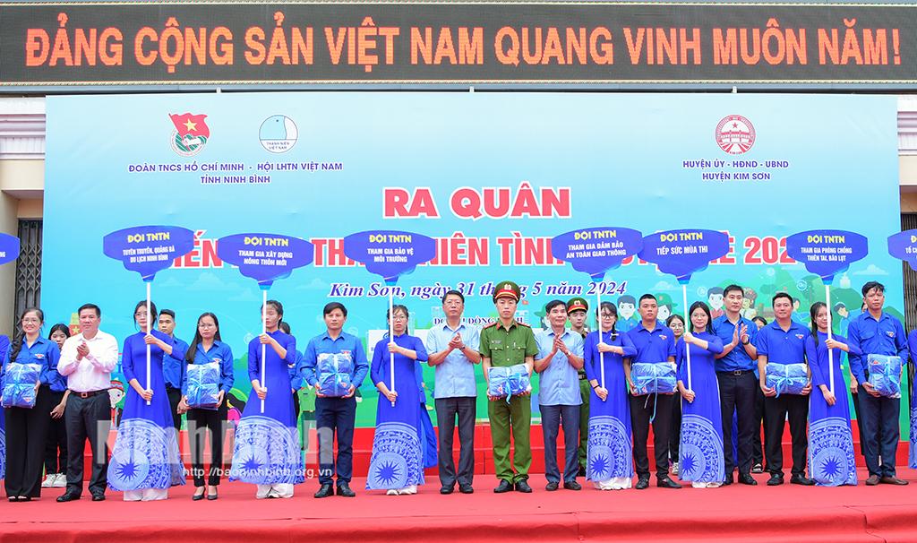 Ra quân chiến dịch Thanh niên tình nguyện Hè năm 2024