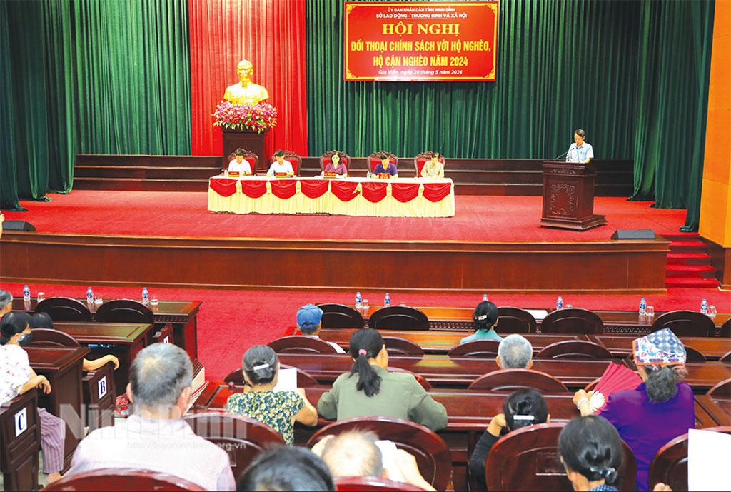 Tăng cường đối thoại đưa chính sách đến với người nghèo