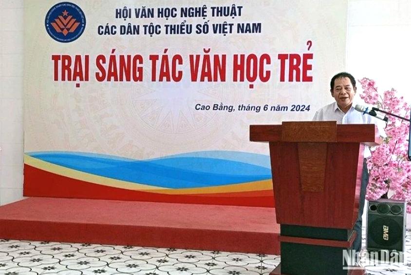 Khai mạc Trại sáng tác dành cho nhà văn, nhà thơ trẻ dân tộc thiểu số