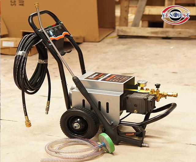 Máy rửa xe ô tô: Tiện lợi, Hiệu quả làm sạch cao, Tiết kiệm chi phí