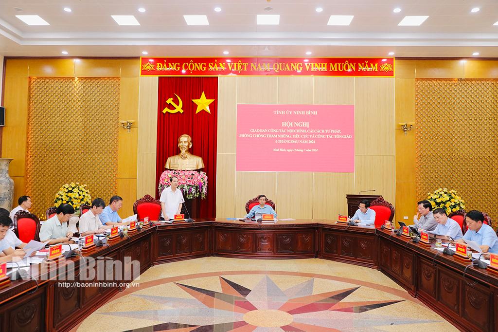 Giao ban công tác nội chính, phòng, chống tham nhũng, tiêu cực, cải cách tư pháp và công tác tôn giáo 6 tháng đầu năm 2024